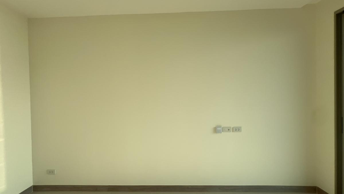 For SaleCondoPattaya, Bangsaen, Chonburi : Studio 33 Sqm. Sea view price 2.9 Million baht