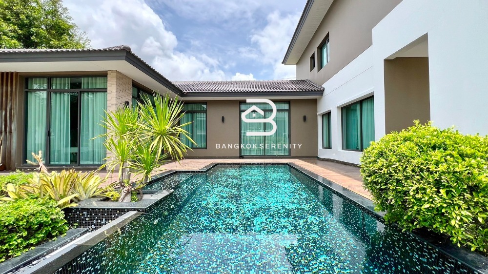 For RentHouseBangna, Bearing, Lasalle : House with private pool for rent at The Grand Lux Bangna