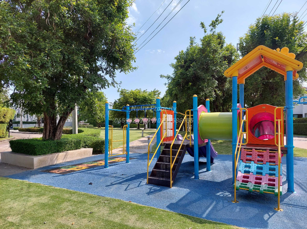 For SaleHousePattanakan, Srinakarin : Detached house, corner plot On Krungthep Kreetha Road Soi 7 from Sansiri