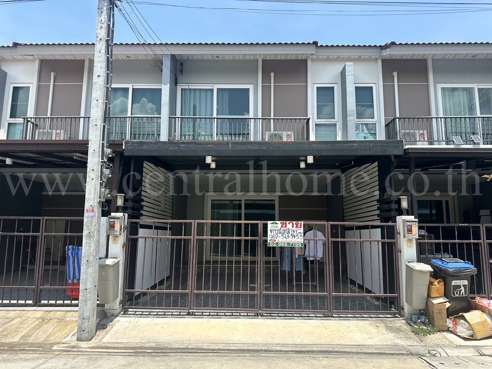 For SaleTownhomeNonthaburi, Bang Yai, Bangbuathong : Townhome Supalai Primo Chaiyaphruek - Bang Bua Thong, beautiful house, cheap price.