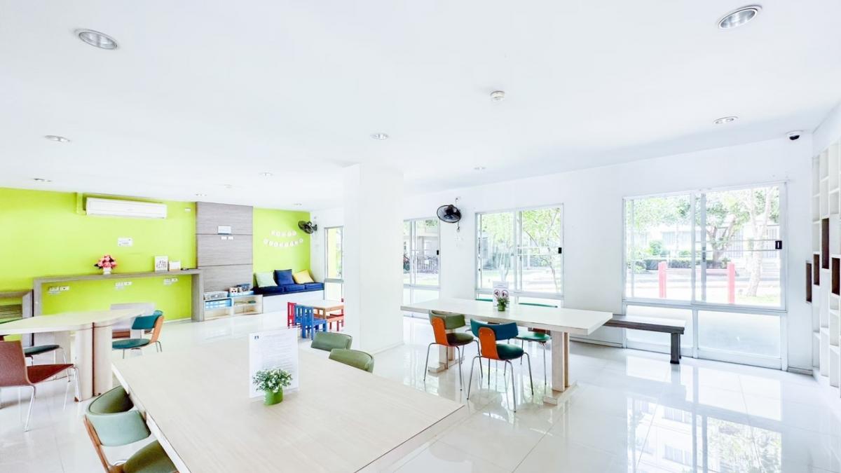 For SaleCondoKaset Nawamin,Ladplakao : ♥️♥️♥️😍😍Lumpini Condo Town Lat Phrao, good location, worth living, worth investing, here it is 😍😍😍😍♥️♥️♥️♥️♥️