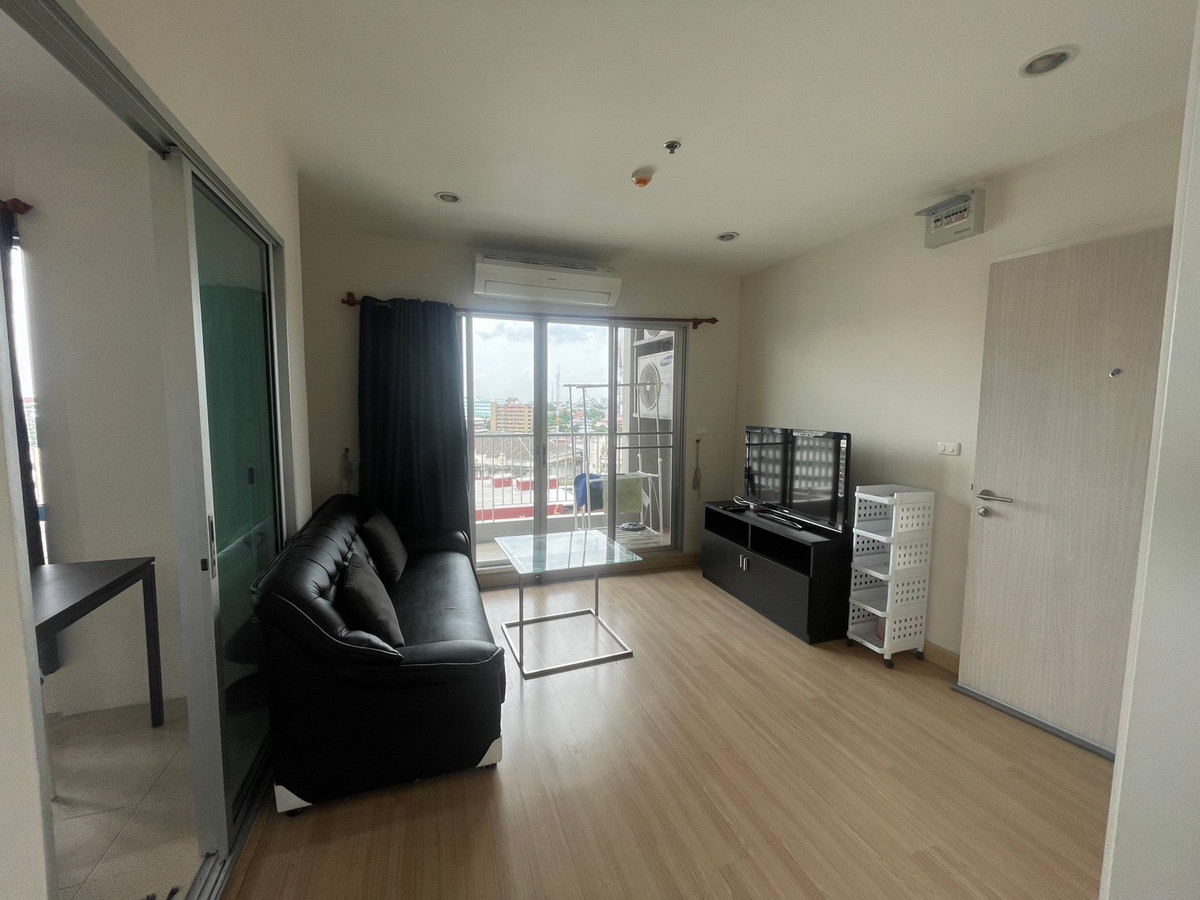 ให้เช่าคอนโดวงเวียนใหญ่ เจริญนคร : Condo for Rent. Motif Condo, Wongwian Yai, 1 Bedroom, 1 Bathroom. 10,000 Baht/Month. Available now.