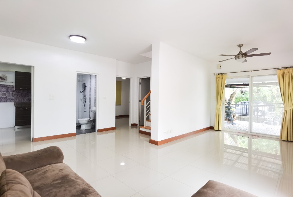 For SaleHousePathum Thani,Rangsit, Thammasat : Single house for sale, Casa Ville Village, Ramindra - Hathairat, beautiful, ready to move in.