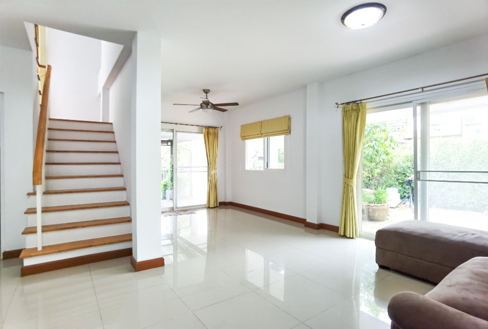 For SaleHousePathum Thani,Rangsit, Thammasat : Single house for sale, Casa Ville Village, Ramindra - Hathairat, beautiful, ready to move in.