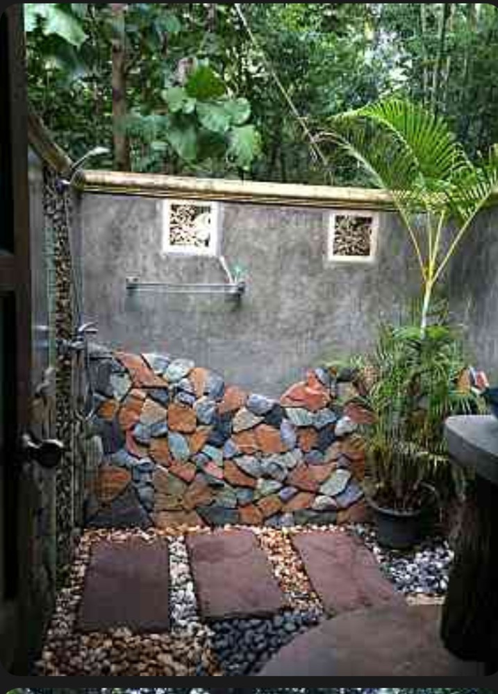 ขายที่ดินแม่ฮ่องสอน : ขายบ้านไม้สัก 3นอน3น้ำ พร้อมที่ดิน 2-3-85 ไร่ ติดถนนใหญ่ อ.ปาย แม่ฮ่องสอน เหมาะทำรีสอร์ท บ้านพักตากอากาศ คาเฟ่