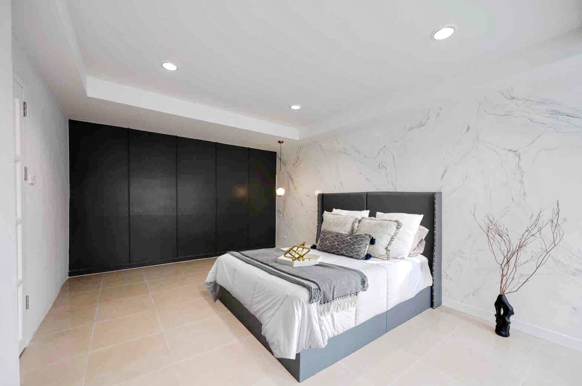 ให้เช่าทาวน์โฮมลาดพร้าว เซ็นทรัลลาดพร้าว : HK0153♛♚โฮมออฟฟิศ ให้เช่า𝓼ขาย 5 ห้องนอน⚝รัชดา-ลาดพร้าว♜MRTรัชดาภิเษก∞099-5919653,065-9423251▚Line@sureresidence