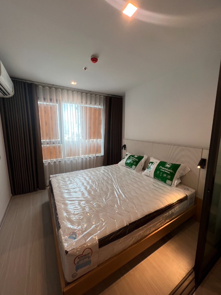 For RentCondoLadprao, Central Ladprao : For rent: Life Lat Phrao (new room, never lived in) 1Bed, size 35 sq m, 15th floor, Building B, open view, east.