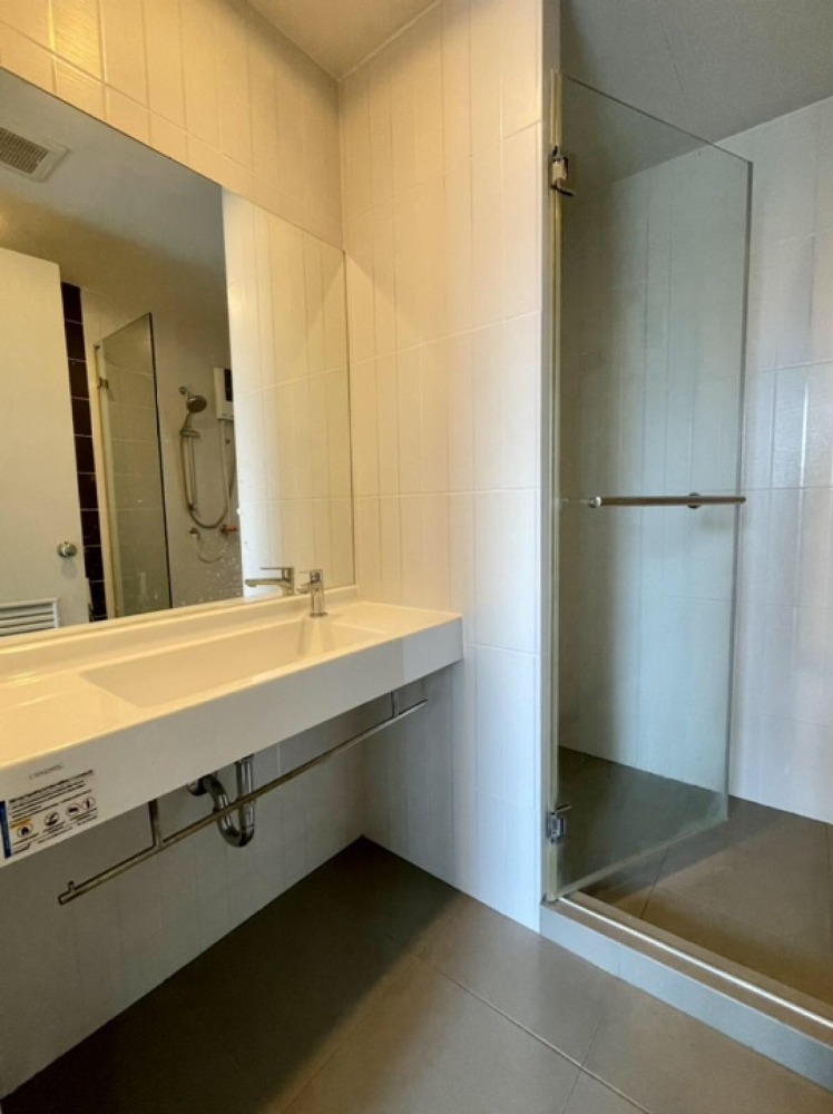 ขายคอนโดท่าพระ ตลาดพลู วุฒากาศ : S-TPSR102 ขาย เดอะ เพรสซิเดนท์ สาทร-ราชพฤกษ์ 2 ชั้น 9 วิวเมือง 30ตร.ม. 1นอน 1น้ำ 2.68ลบ. 064-959-8900