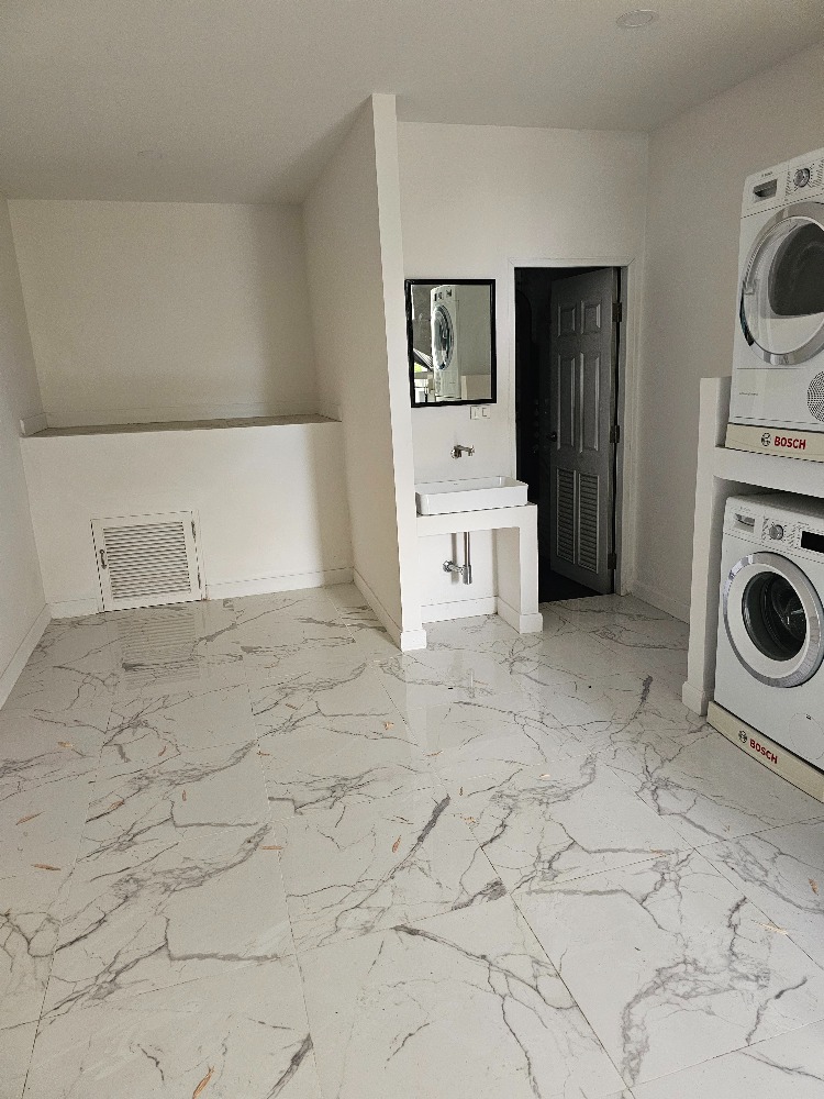 For RentHouseBangna, Bearing, Lasalle : Blue Lagoon 2 Bangna-Wongwaen : Blue Lagoon 2 Bangna-Wongwaen, Bangkok