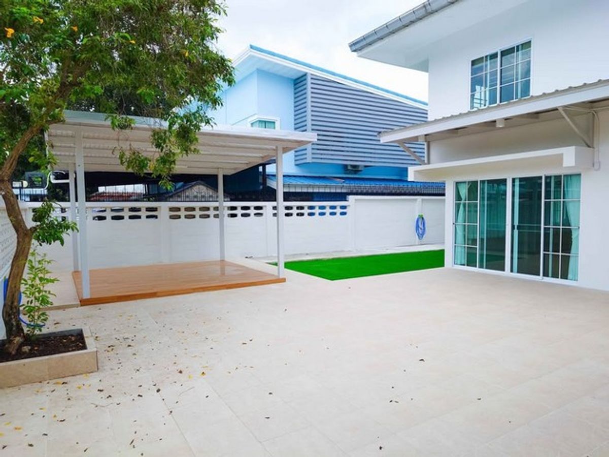 ให้เช่าบ้านนวมินทร์ รามอินทรา : ให้เช่าบ้านเดี่ยว2ชั้น 85 ตร.ว.ย่านบางกะปิ เสรีไทย นวมินทร์ ซอยศรีบูรภา ใกล้เดอะมอลล์บางกะปิ มหาวิทยาลัยนิด้า MRTบางกะปิ