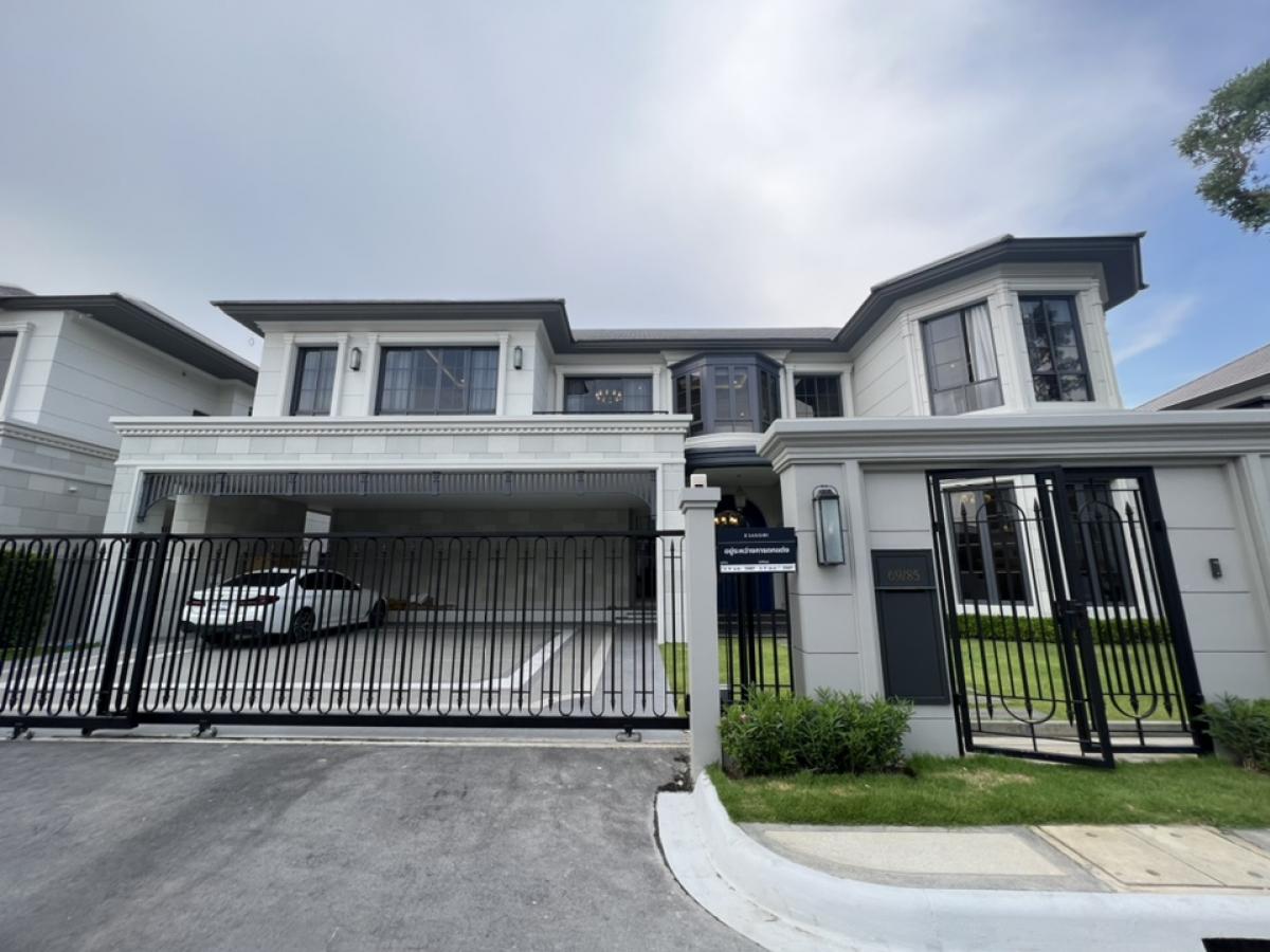 For SaleHousePattanakan, Srinakarin : Rental / Selling : Narasiri Krungthepkreetha , 4 Beds 5 Bath , 2 Living Room , 500 sqm , 4 Parking Lot 🔥🔥Rental price : 650,000 THB / month 🔥🔥 ( Full Furnitures ) 🔥🔥Selling Price : 100,000,000 THB 🔥🔥More Information📱Tel : 061-9979915 / Kat