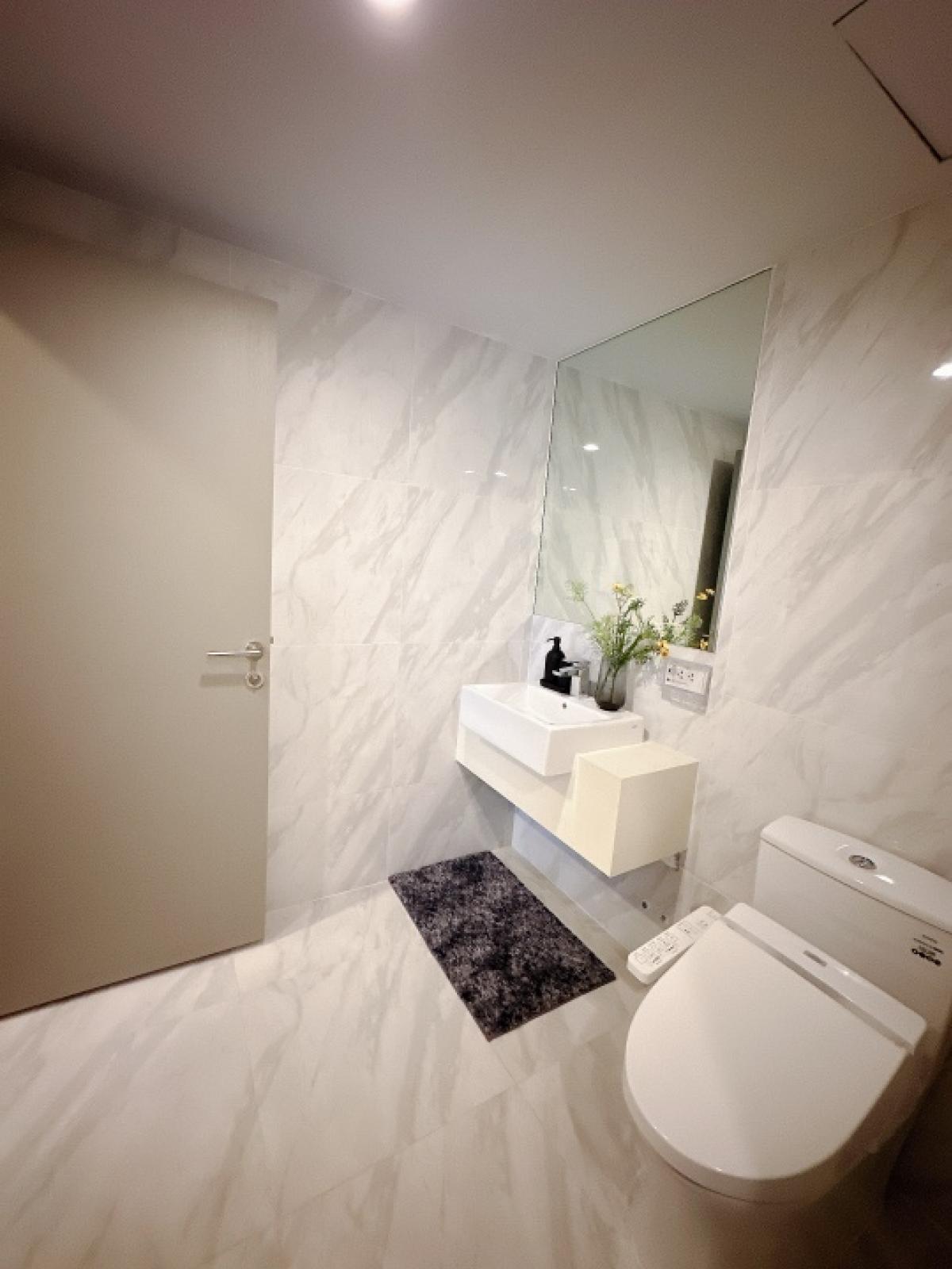 For SaleCondoSukhumvit, Asoke, Thonglor : 𝗜𝗗𝗘𝗢 𝗠𝗢𝗕𝗜 𝗘𝗞𝗞𝗔𝗠𝗔 2 Bed 2 Bat 2 Parking Big Size Contact 095-489-8890 Corner room, new, first hand, transferred out, selling at a loss.