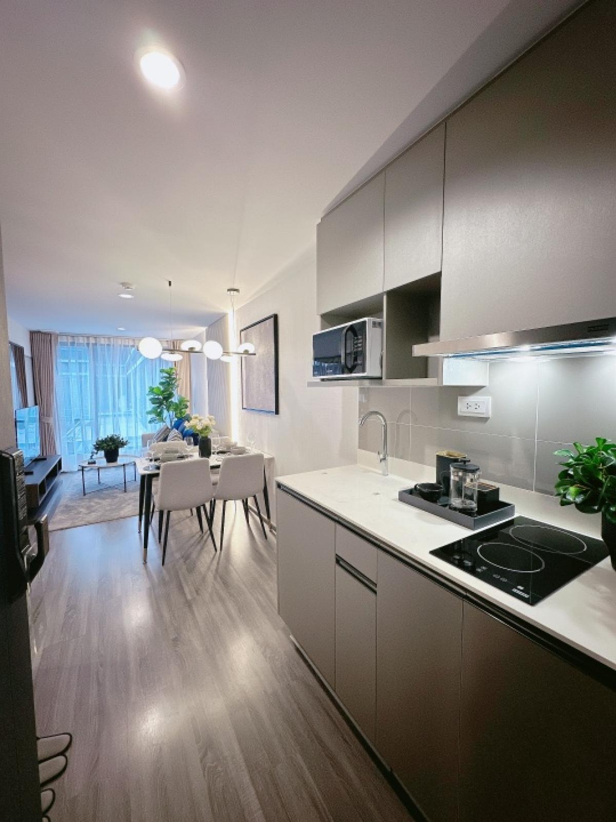 For SaleCondoSukhumvit, Asoke, Thonglor : 𝗜𝗗𝗘𝗢 𝗠𝗢𝗕𝗜 𝗘𝗞𝗞𝗔𝗠𝗔 2 Bed 2 Bat 2 Parking Big Size Contact 095-489-8890 Corner room, new, first hand, transferred out, selling at a loss.