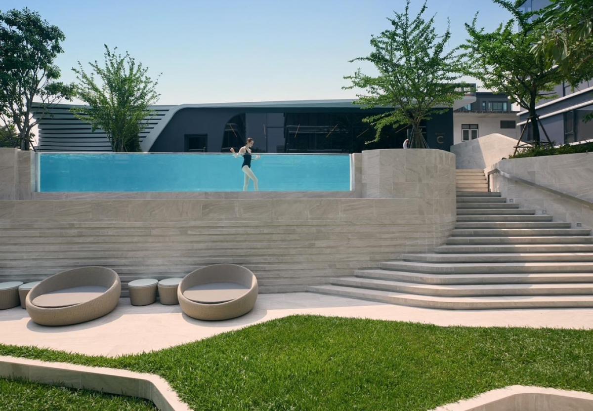 For SaleCondoSukhumvit, Asoke, Thonglor : 𝗜𝗗𝗘𝗢 𝗠𝗢𝗕𝗜 𝗘𝗞𝗞𝗔𝗠𝗔 2 Bed 2 Bat 2 Parking Big Size Contact 095-489-8890 Corner room, new, first hand, transferred out, selling at a loss.