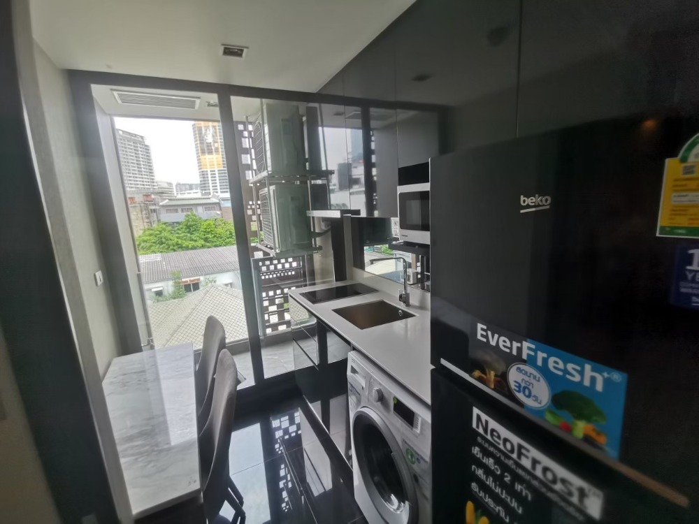 ขายคอนโดสยาม จุฬา สามย่าน : Altitude Define【𝐒𝐄𝐋𝐋 & 𝐑𝐄𝐍𝐓】🔥ห้องสุดคิ้วท์ ตกแต่งเน้นความ โปร่งโล่ง น่าอยู่ เฟอร์นิเจอร์ครบ ใกล้ MRT สามย่าน พร้อมเข้าอยู่!! 🔥ติดต่อไลน์ไอดี: @hacondo