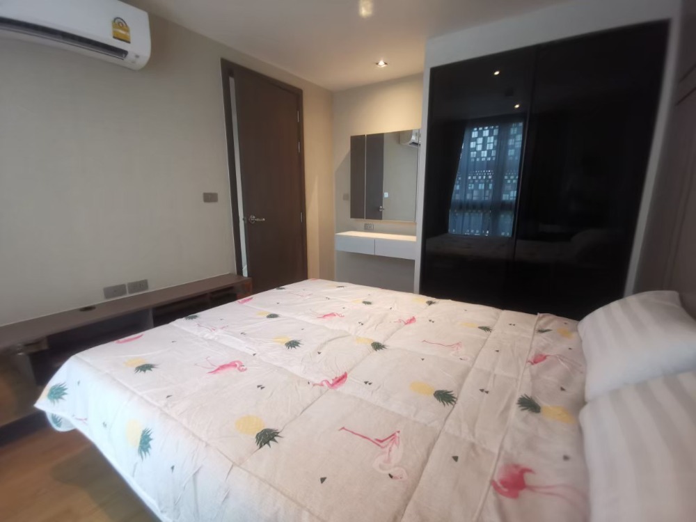 ขายคอนโดสยาม จุฬา สามย่าน : Altitude Define【𝐒𝐄𝐋𝐋 & 𝐑𝐄𝐍𝐓】🔥ห้องสุดคิ้วท์ ตกแต่งเน้นความ โปร่งโล่ง น่าอยู่ เฟอร์นิเจอร์ครบ ใกล้ MRT สามย่าน พร้อมเข้าอยู่!! 🔥ติดต่อไลน์ไอดี: @hacondo