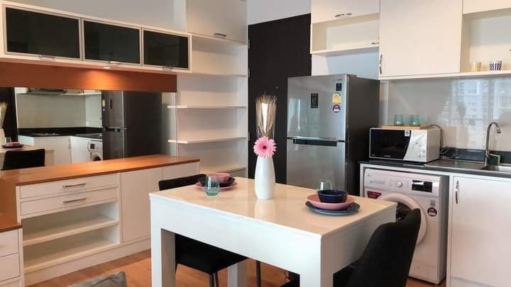 For SaleCondoRatchathewi,Phayathai : S-BKK106 Condo for sale, Baan Klang Krung, Siam-Pathumwan 24th Floor Building A City view 55sqm. 1 bed 1 bath 6.9M 064-959-8900