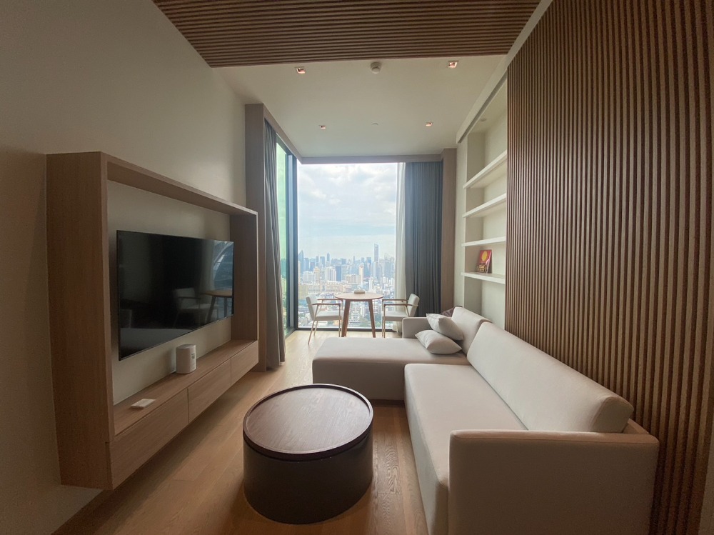 For RentCondoWitthayu, Chidlom, Langsuan, Ploenchit : For rent, 1 bedroom, high floor 35+