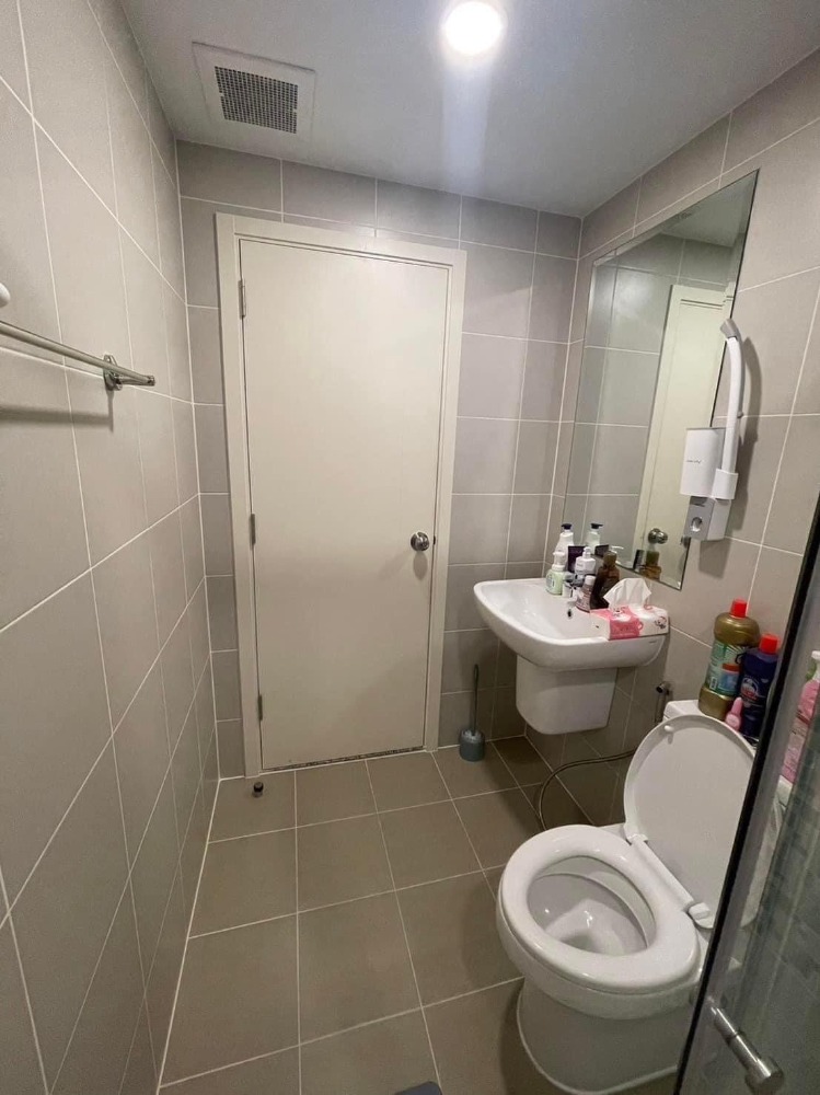 For SaleCondoPinklao, Charansanitwong : ✅ S-SLYF101 ✅ Line : @p2nproperty