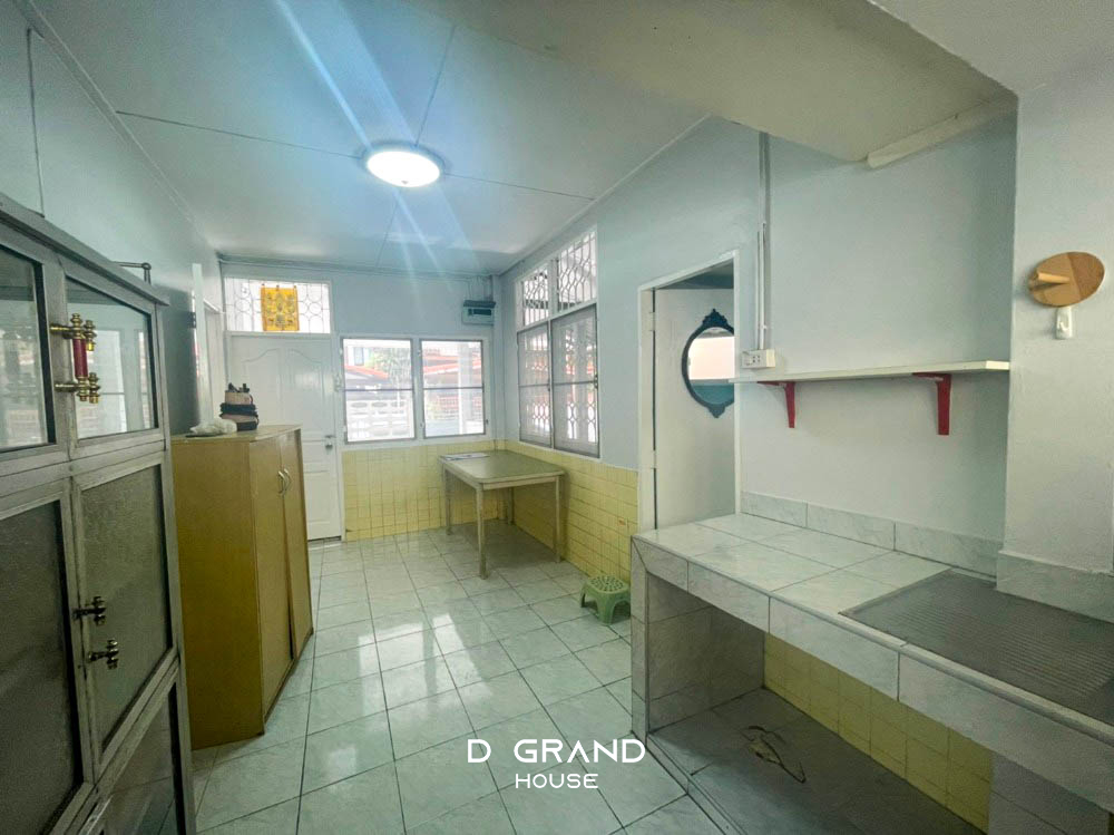 For SaleHouseVipawadee, Don Mueang, Lak Si : Single house, Manita Village 4, Soi Vibhavadi 32, size 41 sq m, 3 minutes to Central Ladprao.