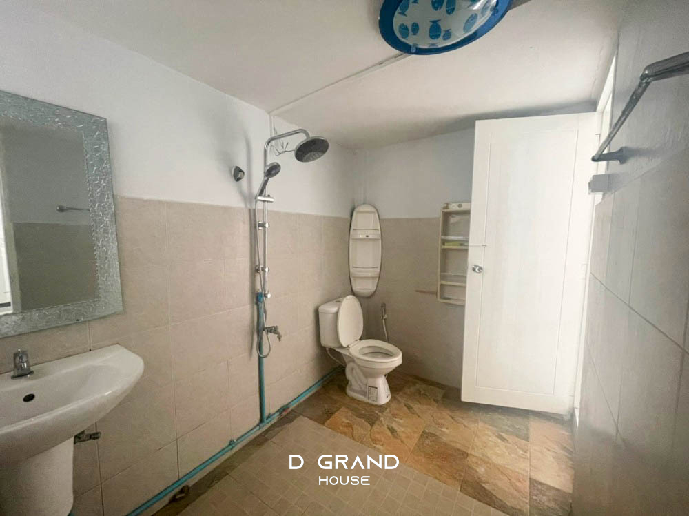 For SaleHouseVipawadee, Don Mueang, Lak Si : Single house, Manita Village 4, Soi Vibhavadi 32, size 41 sq m, 3 minutes to Central Ladprao.