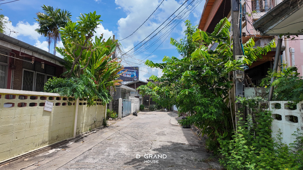 For SaleHouseVipawadee, Don Mueang, Lak Si : Single house, Manita Village 4, Soi Vibhavadi 32, size 41 sq m, 3 minutes to Central Ladprao.