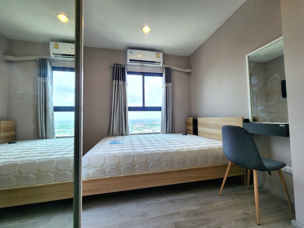 For RentCondoNonthaburi, Bang Yai, Bangbuathong : Status as shown in the cover photo**Room available. Newly renovated** For rent, Plum Condo Central Station Phase 2, new condition, beautiful view, if you want to stay, talk to us. *There is a washing machine SN490.64.819
