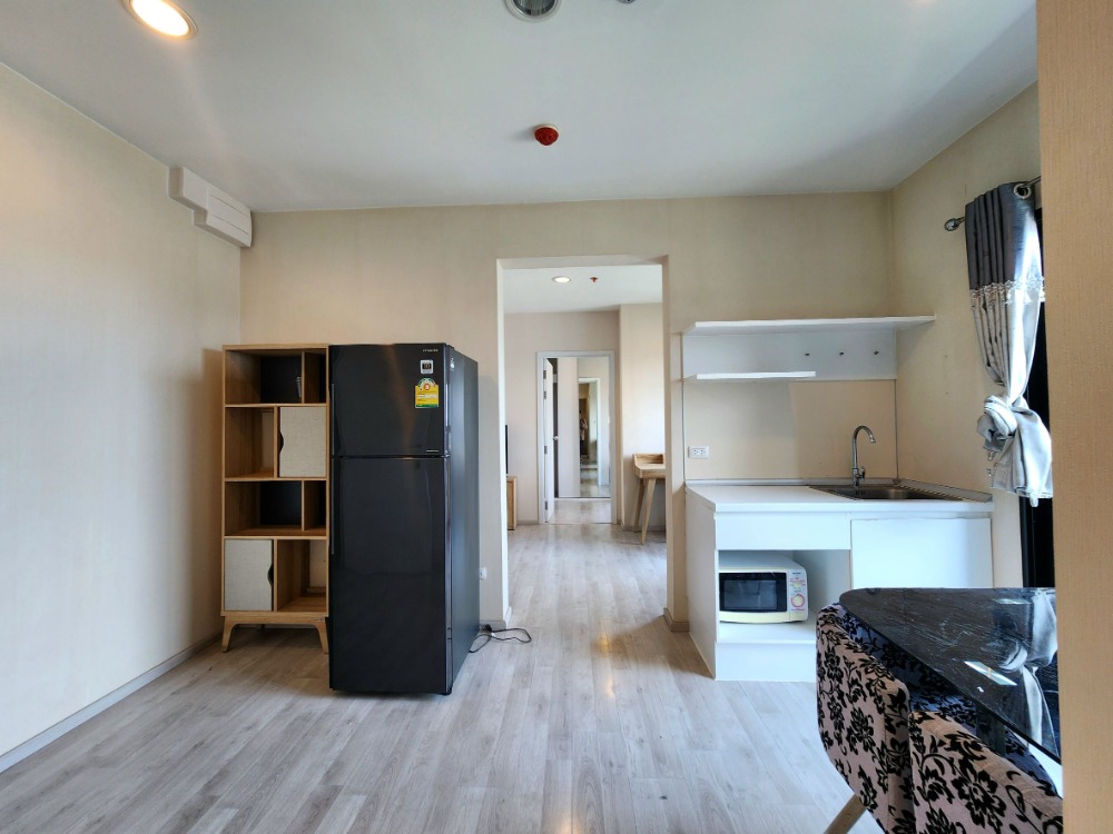 For RentCondoNonthaburi, Bang Yai, Bangbuathong : Status as shown in the cover photo**Room available. Newly renovated** For rent, Plum Condo Central Station Phase 2, new condition, beautiful view, if you want to stay, talk to us. *There is a washing machine SN490.64.819