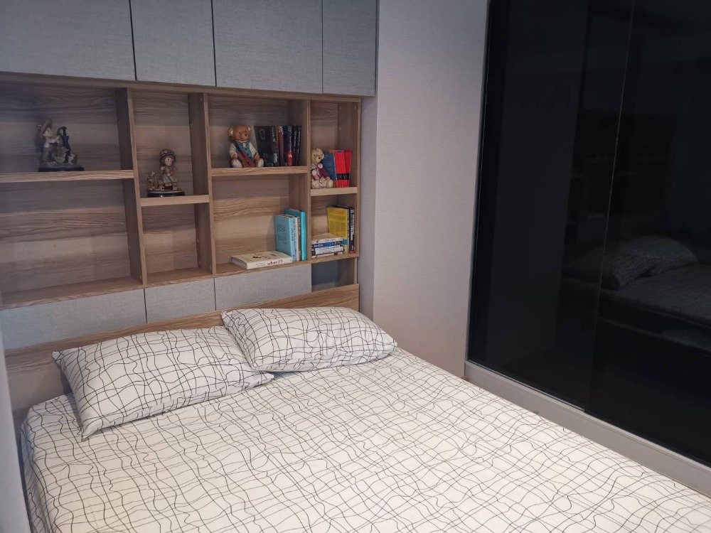 ขายคอนโดสยาม จุฬา สามย่าน : Altitude Samyan - Silom【𝐒𝐄𝐋𝐋】🔥ห้องสวย ขนาดใหญ่ สุด Cozy มีความมูจิผสมลักชู ตกแต่งเรียบร้อย เฟอร์นิเจอร์ครบ ใกล้ MRT สามย่าน พร้อมเข้าอยู่!! 🔥ติดต่อไลน์ไอดี: @hacondo