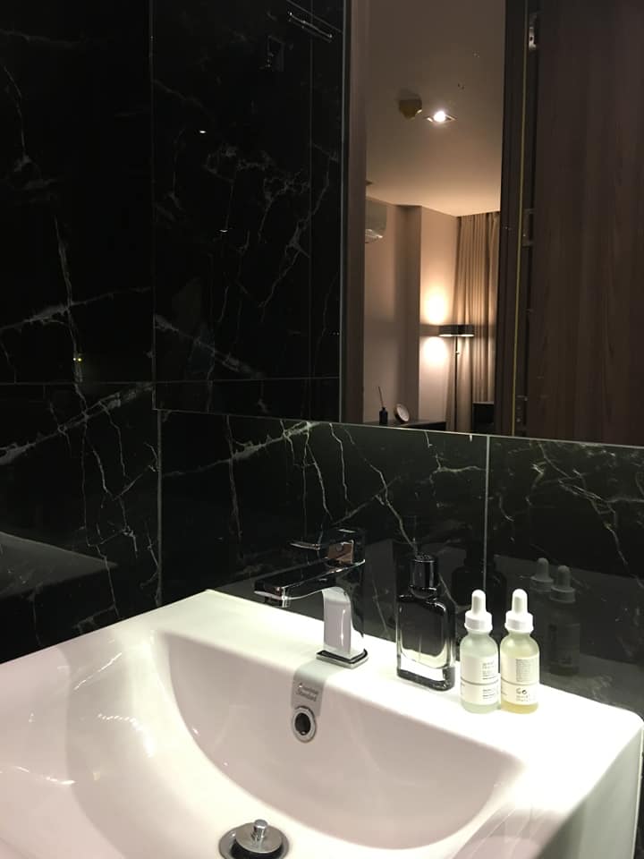 ขายคอนโดสยาม จุฬา สามย่าน : Altitude Samyan - Silom【𝐒𝐄𝐋𝐋】🔥ห้องสวย สุด luxury จิ๋วแต่แจ๋ว ตกแต่งเรียบร้อย เฟอร์นิเจอร์ครบ ใกล้ MRT สามย่าน🔥ติดต่อไลน์ไอดี: @hacondo