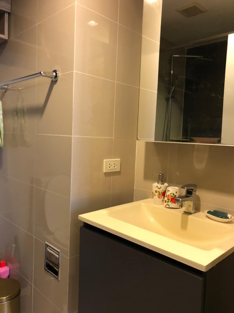 ขายคอนโดวงเวียนใหญ่ เจริญนคร : ขาย คอนโด Nye by Sansiri ชั้น 29 1 ห้องนอน 37 ตรม. ห้องมุม สภาพเยี่ยม แม่น้ำเจ้าพระยา ใกล้ BTS วงเวียนใหญ่