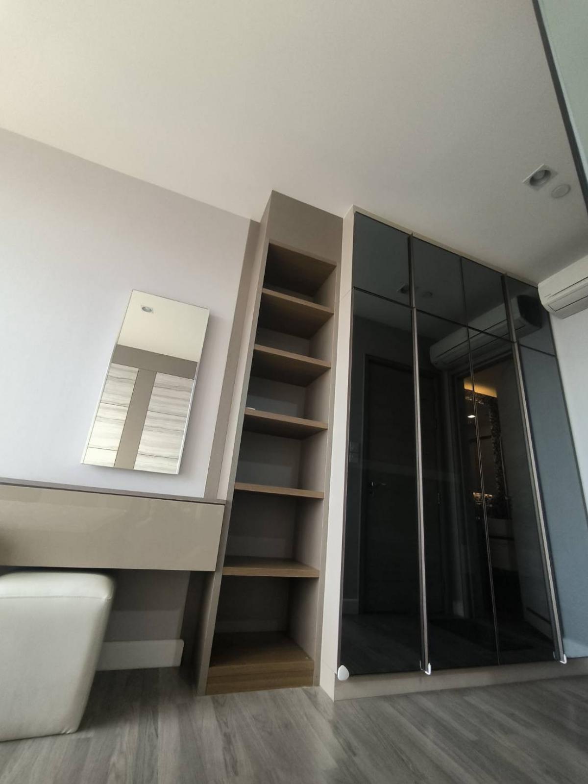 ขายคอนโดสยาม จุฬา สามย่าน : 🔥ขายด่วน🔥 เดอะรูม พระราม 4 ห้องสวยชั้นสูง วิวเมือง พร้อมอยู่ ราคาดี