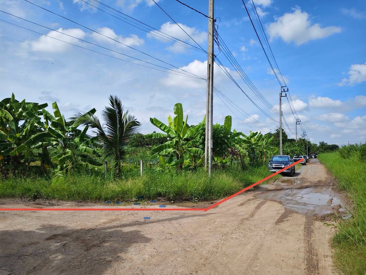 ขายที่ดินลาดกระบัง สุวรรณภูมิ : ขายที่ดินเปล่า เนื้อที่ 2 ไร่ ถนนพัฒนาชนบท 3  แยก 11 แขวงคลองสองต้นนุ่น เขตลาดกระบัง กทม.