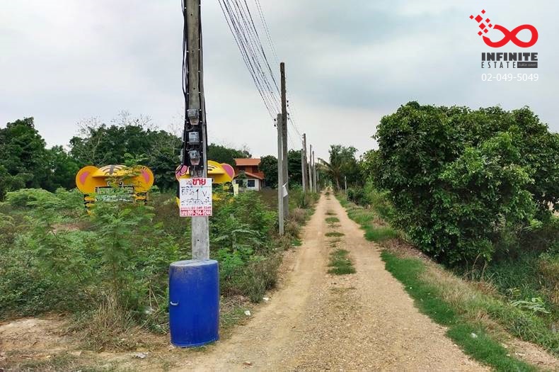 For SaleLandPathum Thani,Rangsit, Thammasat : Land for sale, 400 square wah, Soi Lam Luk Ka 231, Lam Luk Ka District, Rangsit-Nakhon Nayok Road.