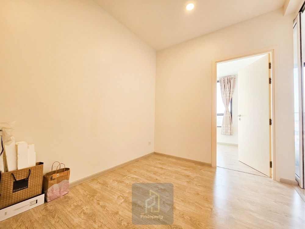 ขายคอนโดปิ่นเกล้า จรัญสนิทวงศ์ : ขาย คอนโด THE TREE จรัญสนิทวงศ์ 30 1 ห้องนอน 26.5 ตรม. สภาพใหม่ ไม่เคยใช้งาน ใกล้ MRT แยกไฟฉาย