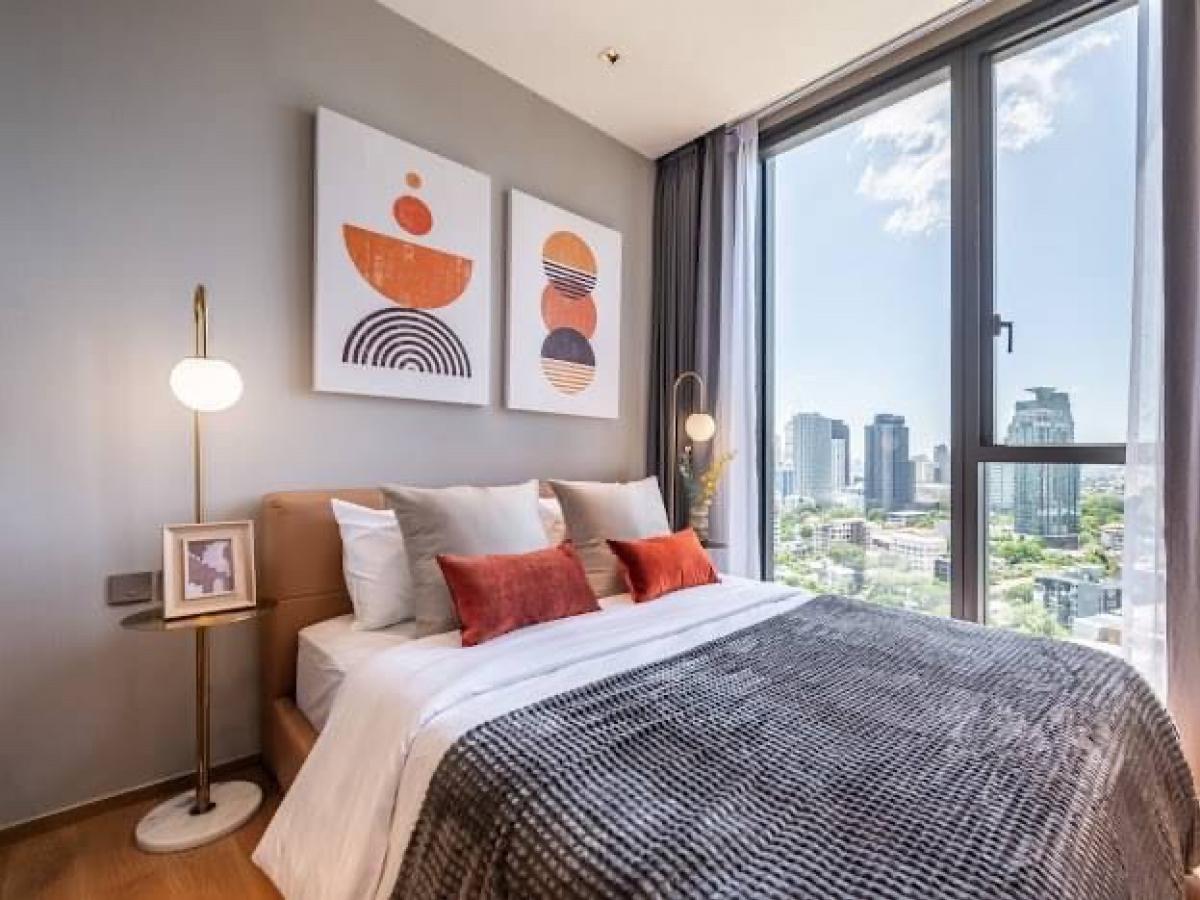 For RentCondoSukhumvit, Asoke, Thonglor : 📢👇Worth price for investing or living at luxury condo Beatniq , 5 stars concierge service, close to BTS, only about 10 mins walk to Em district , nice layout and decor, fully furnished