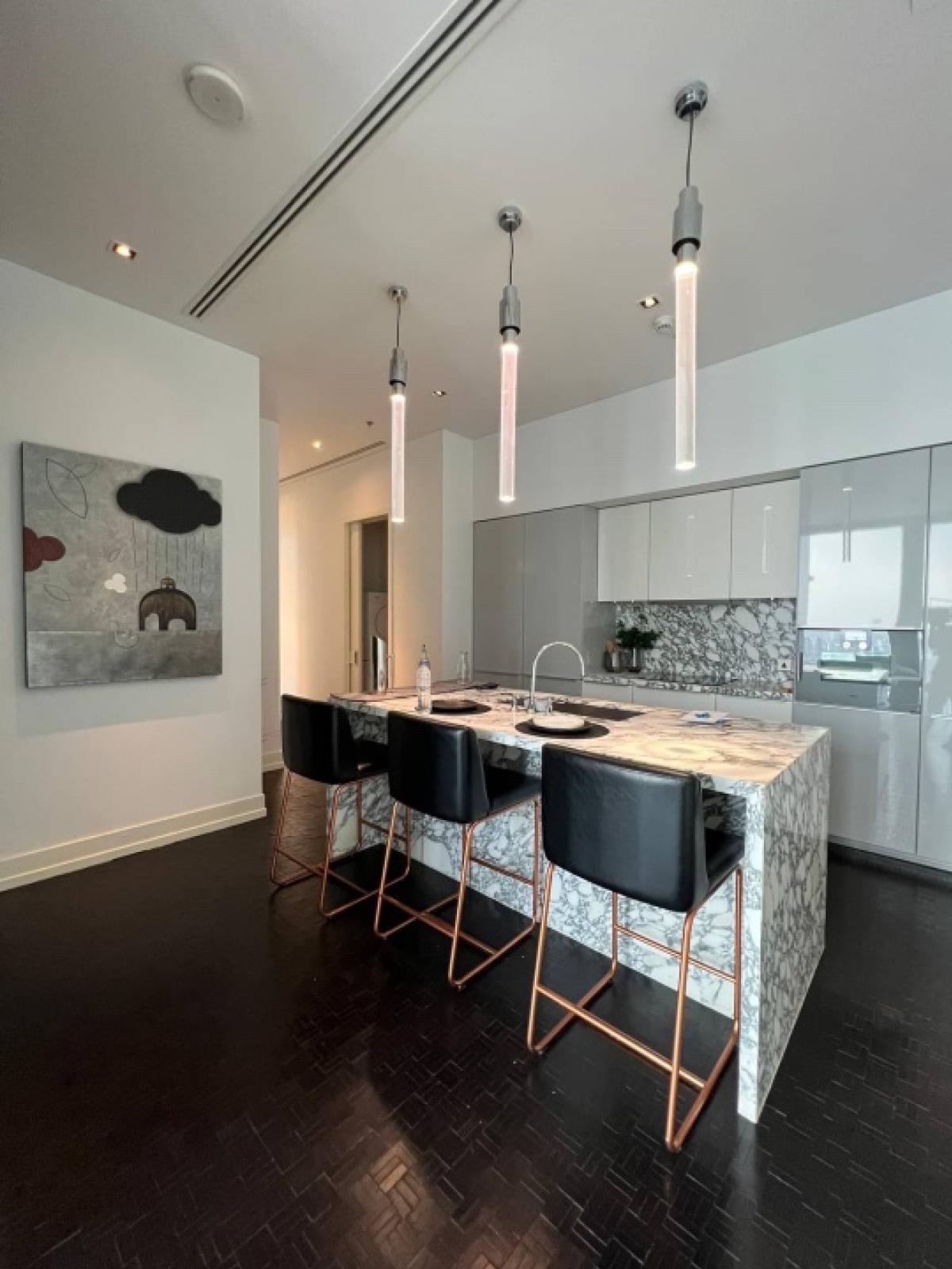 ขายคอนโดสาทร นราธิวาส : FOR SALE : LUXURIOUS BRANDED RESIDENCES @ RITZ CARLTON RESIDENCES, SATHORN