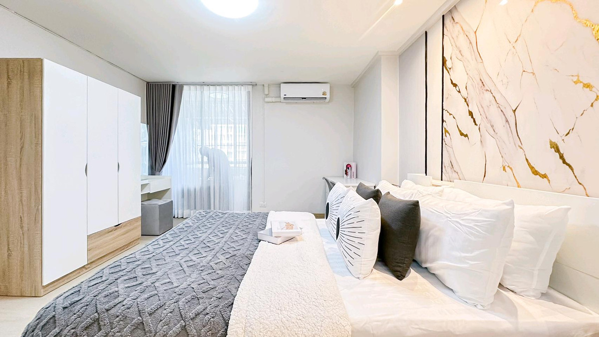 ขายคอนโดเสรีไทย-นิด้า : 💅🏻💅🏻สุขา3 สิจ๊ะทรามเชย 😍😍🌟✨ ราคาดีๆโดนใจ ห้องกว้างสุดลูกหูลูกตาาาา😍🫶🏻🫶🏻❤️❤️