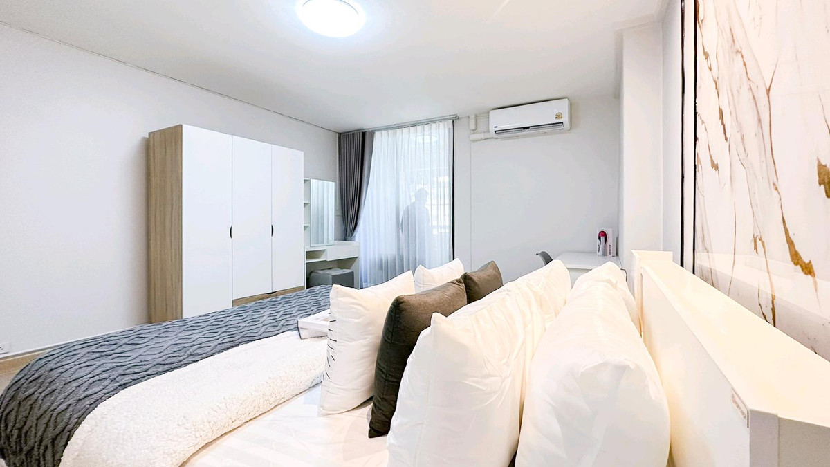 ขายคอนโดเสรีไทย-นิด้า : 💅🏻💅🏻สุขา3 สิจ๊ะทรามเชย 😍😍🌟✨ ราคาดีๆโดนใจ ห้องกว้างสุดลูกหูลูกตาาาา😍🫶🏻🫶🏻❤️❤️