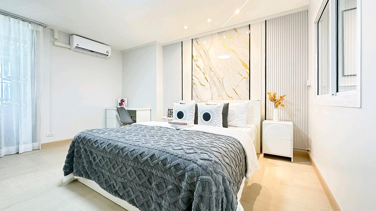 ขายคอนโดเสรีไทย-นิด้า : 💅🏻💅🏻สุขา3 สิจ๊ะทรามเชย 😍😍🌟✨ ราคาดีๆโดนใจ ห้องกว้างสุดลูกหูลูกตาาาา😍🫶🏻🫶🏻❤️❤️