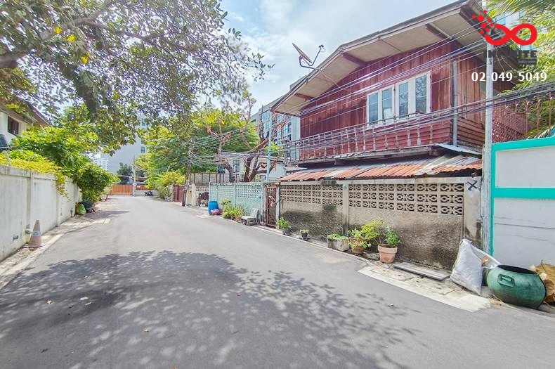 For SaleLandSapankwai,Jatujak : Land for sale with buildings, 97 square meters, Lat Phrao Road, Soi Lat Phrao 15