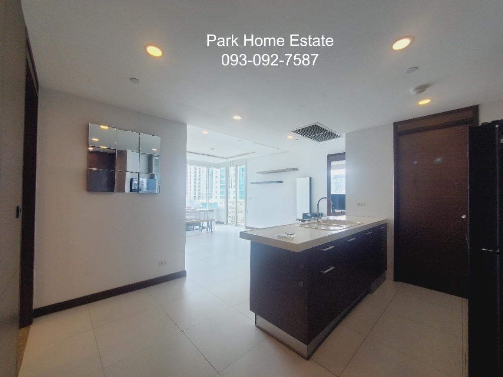 For RentCondoWitthayu, Chidlom, Langsuan, Ploenchit : 📣Pet friendly condo For rent Manhattan Chidlom / 2 Bedroom room 88.88 sq m. 📞 Line : @pukkhome (with @)