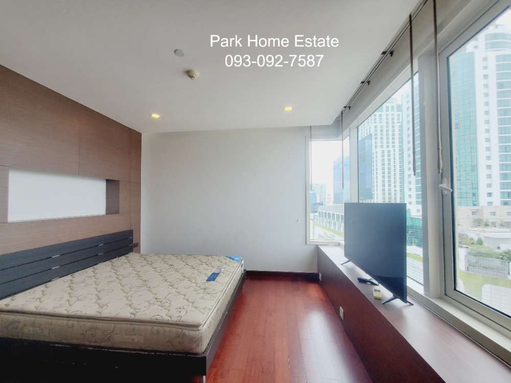 For RentCondoWitthayu, Chidlom, Langsuan, Ploenchit : 📣Pet friendly condo For rent Manhattan Chidlom / 2 Bedroom room 88.88 sq m. 📞 Line : @pukkhome (with @)