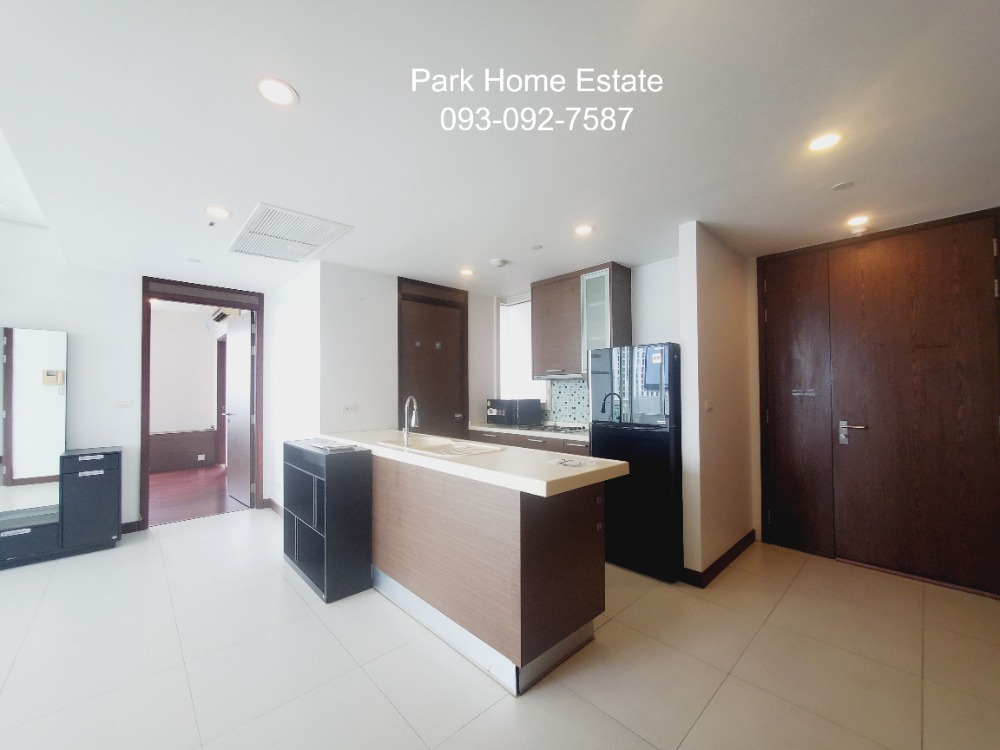 For RentCondoWitthayu, Chidlom, Langsuan, Ploenchit : 📣Pet friendly condo For rent Manhattan Chidlom / 2 Bedroom room 88.88 sq m. 📞 Line : @pukkhome (with @)