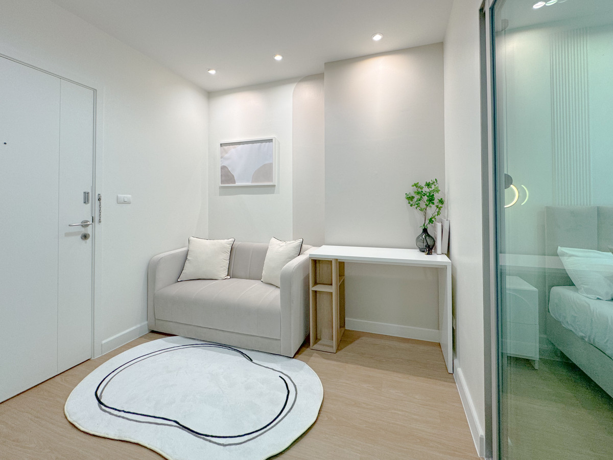 For SaleCondoChaengwatana, Muangthong : Condo for sale: Aspire Ngamwongwan, new room with all new furniture.