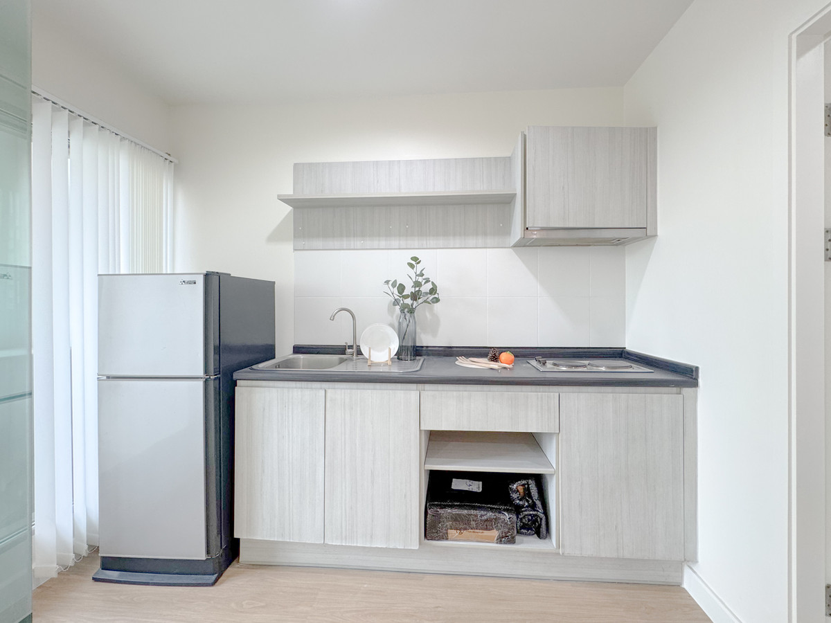 For SaleCondoChaengwatana, Muangthong : Condo for sale: Aspire Ngamwongwan, new room with all new furniture.