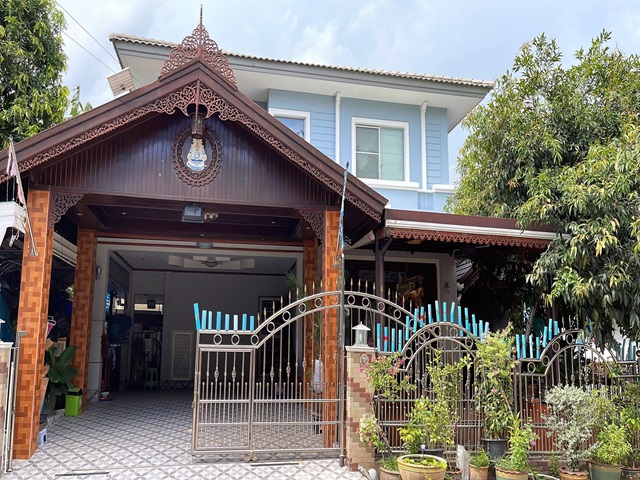 For SaleHouseSamut Prakan,Samrong : 2-story detached house for sale, area 61.6 sq m, Chollada-Suvarnabhumi project. Ready to move in, near the Airport Link, Lat Krabang Station. Suvarnabhumi Airport and Central Village, Samut Prakan Province