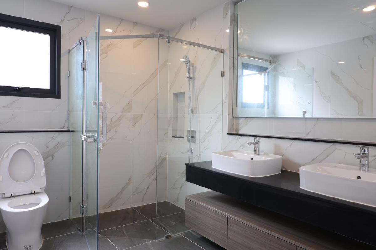 ขายบ้านนวมินทร์ รามอินทรา : 📢👇Sell with tenant til April 2026
 For rent / sale house at The City Watcharapon, nice compound with good security, near express way