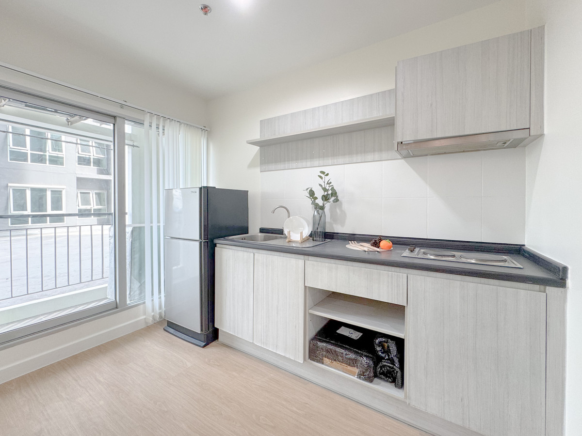 For SaleCondoChaengwatana, Muangthong : Condo for sale: Aspire Ngamwongwan, new room with all new furniture.