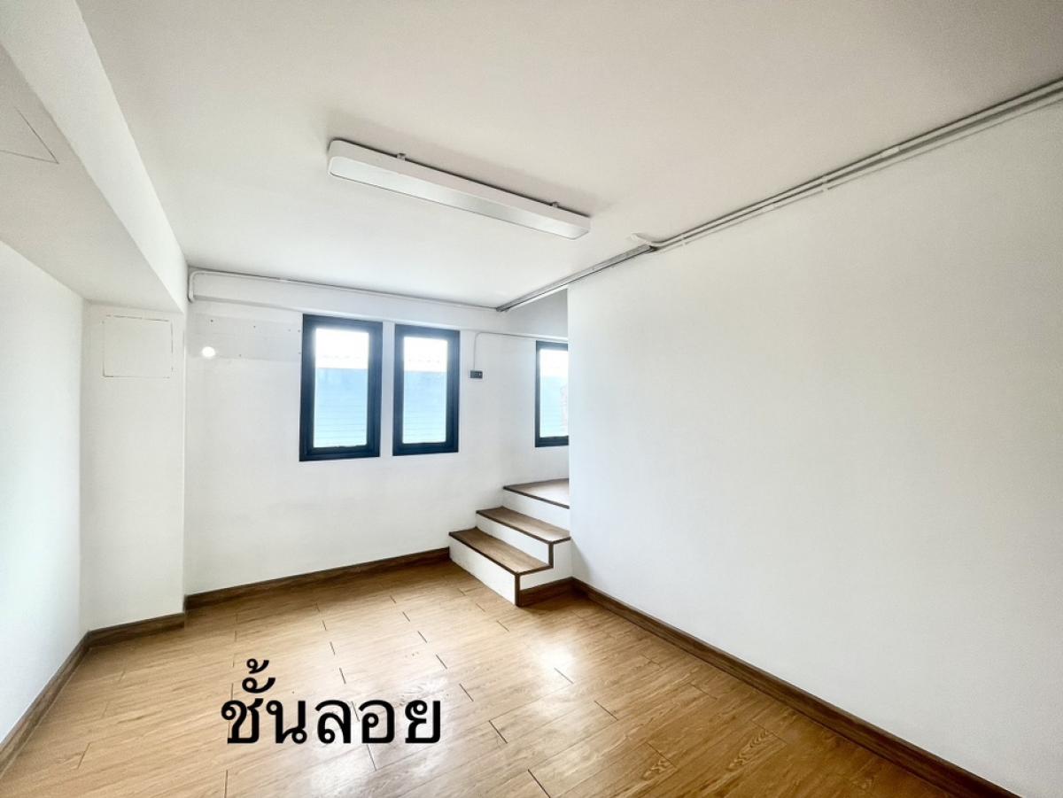 For SaleTownhomeRattanathibet, Sanambinna : ขายอาคารพาณิชย์ 3.5 ชั้น ซอยนนทบุรี 8 ใกล้ MRT นนท์1